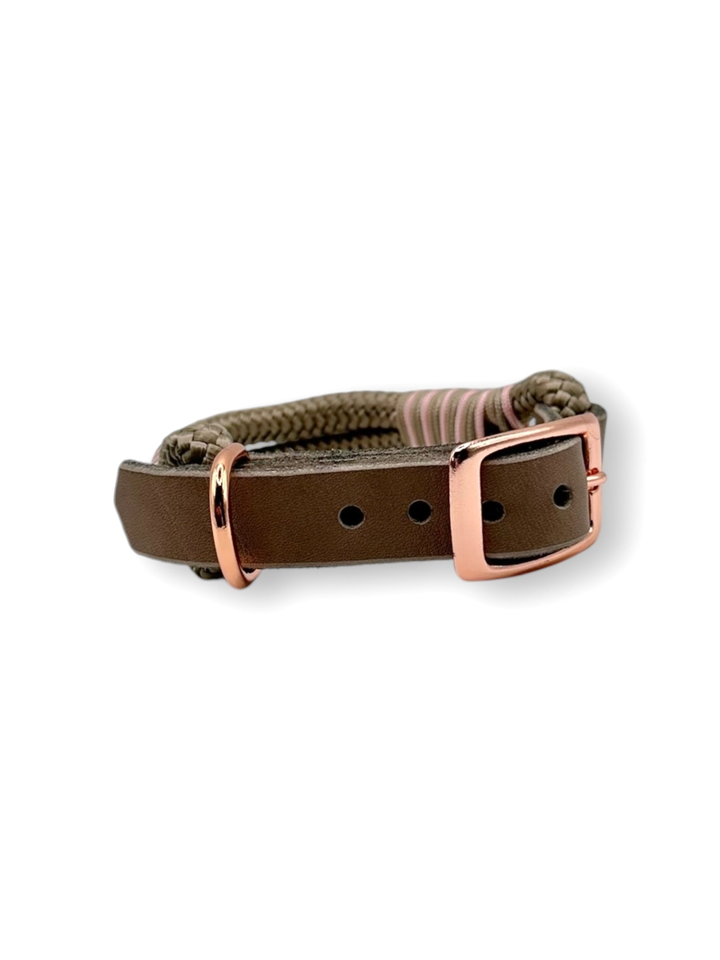 Hundehalsband aus Tau mit lederverschluss in den Farben tan, mocca und blush rosa Verschluss