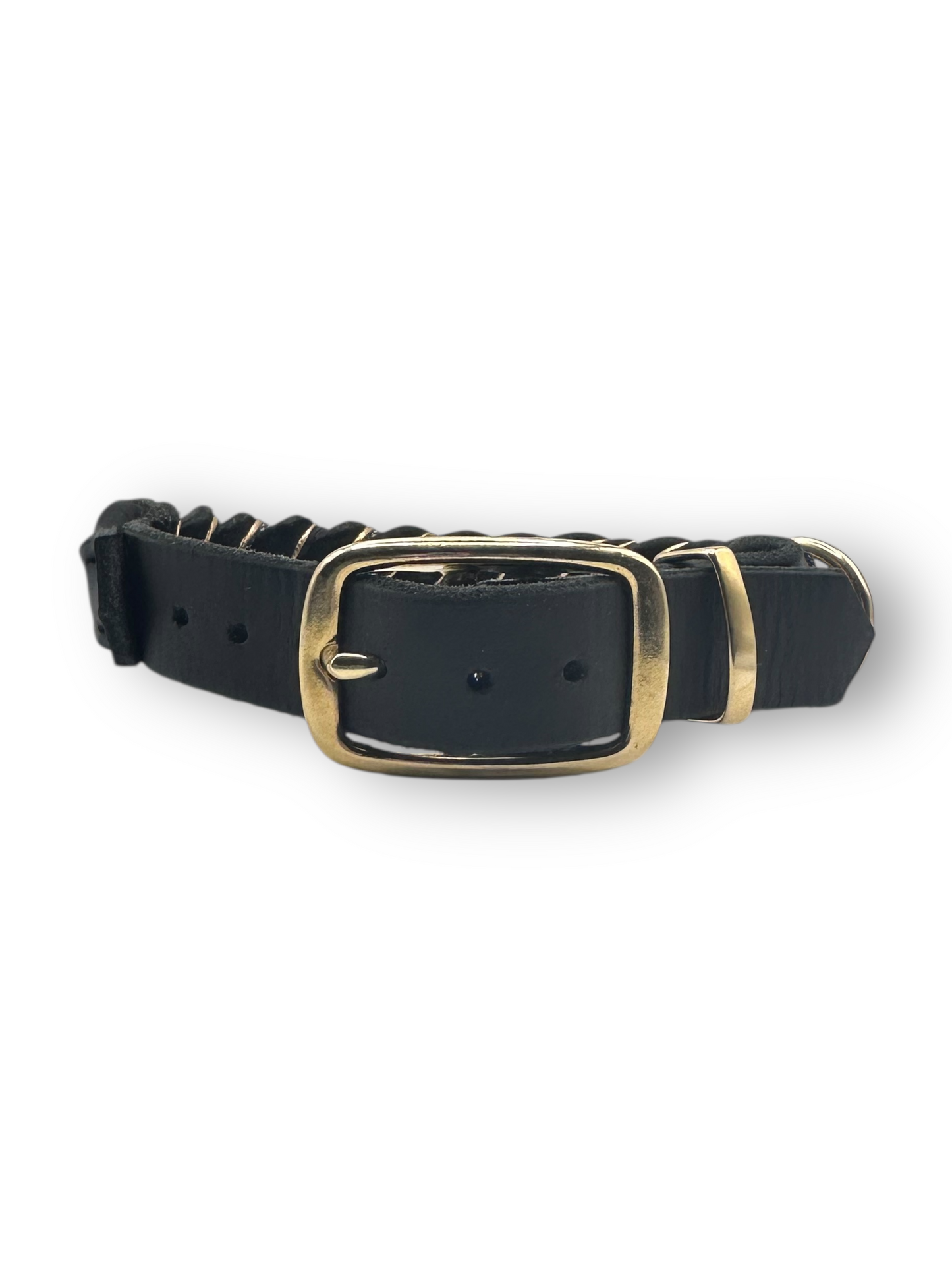 Lederset aus Lederhalsband und Lederleine für Hunde in schwarz. Hundehalsband und Hundeleine aus weichem Fettleder mit goldenen Details geflochten. Beschläge aus Messing Gold. Geeignet für kleine, mittlere und große Hunde, da das Set a das Gewicht des Hundes angepasst wird.