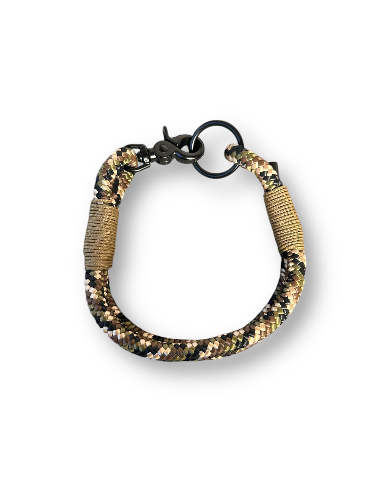 Tau Hundehalsband aus dem Seil Camouflage mit Coyote Braun Umwickelung. Personalisierbar in Größe und Farbe - Draufsicht