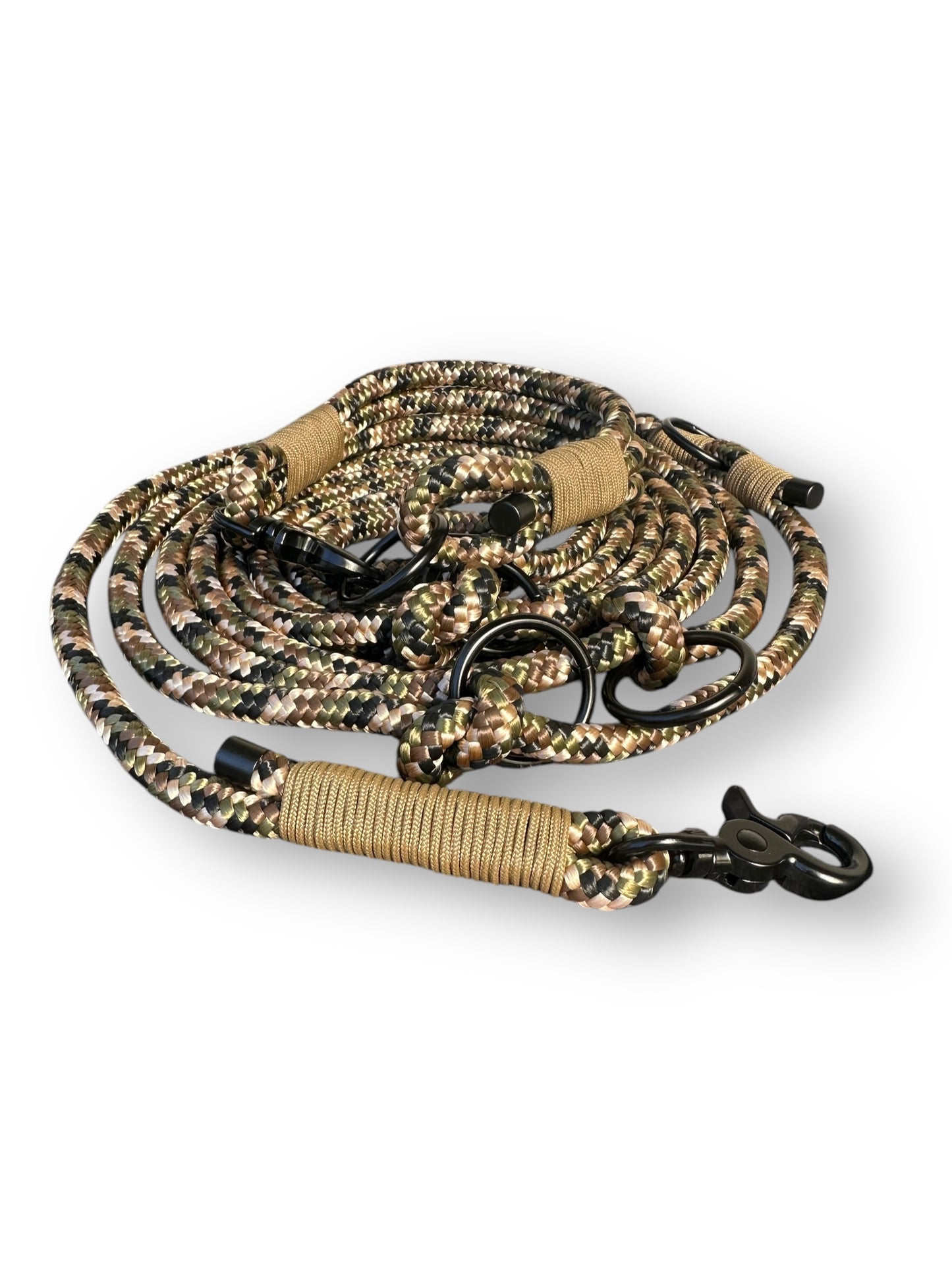 Tau Set aus Hundeleine und Hundehalsband in den Farben Camouflage & Coyote Braun. Das Set ist personalisierbar in Farbe und Größe - Gesamtansicht