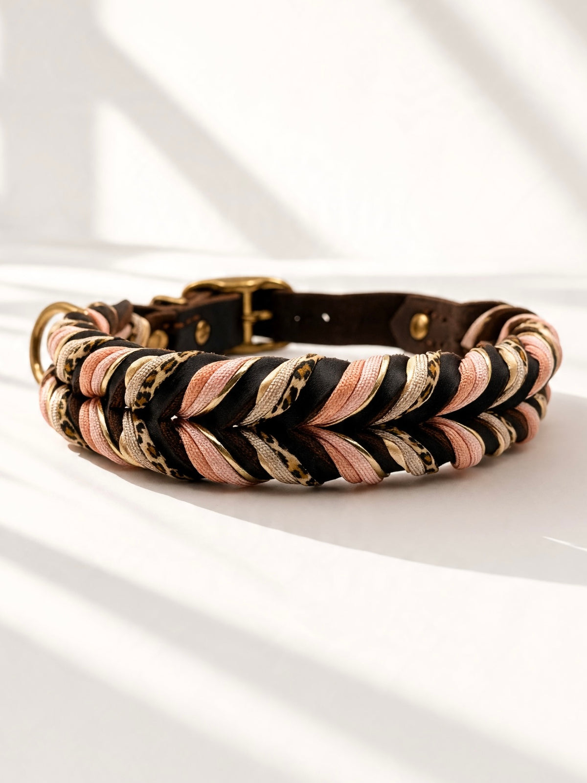 SOFORTKAUF HU: 45-50cm, Lederhalsband WEAVE in SCHOKOBRAUN X LEO X KUPFER