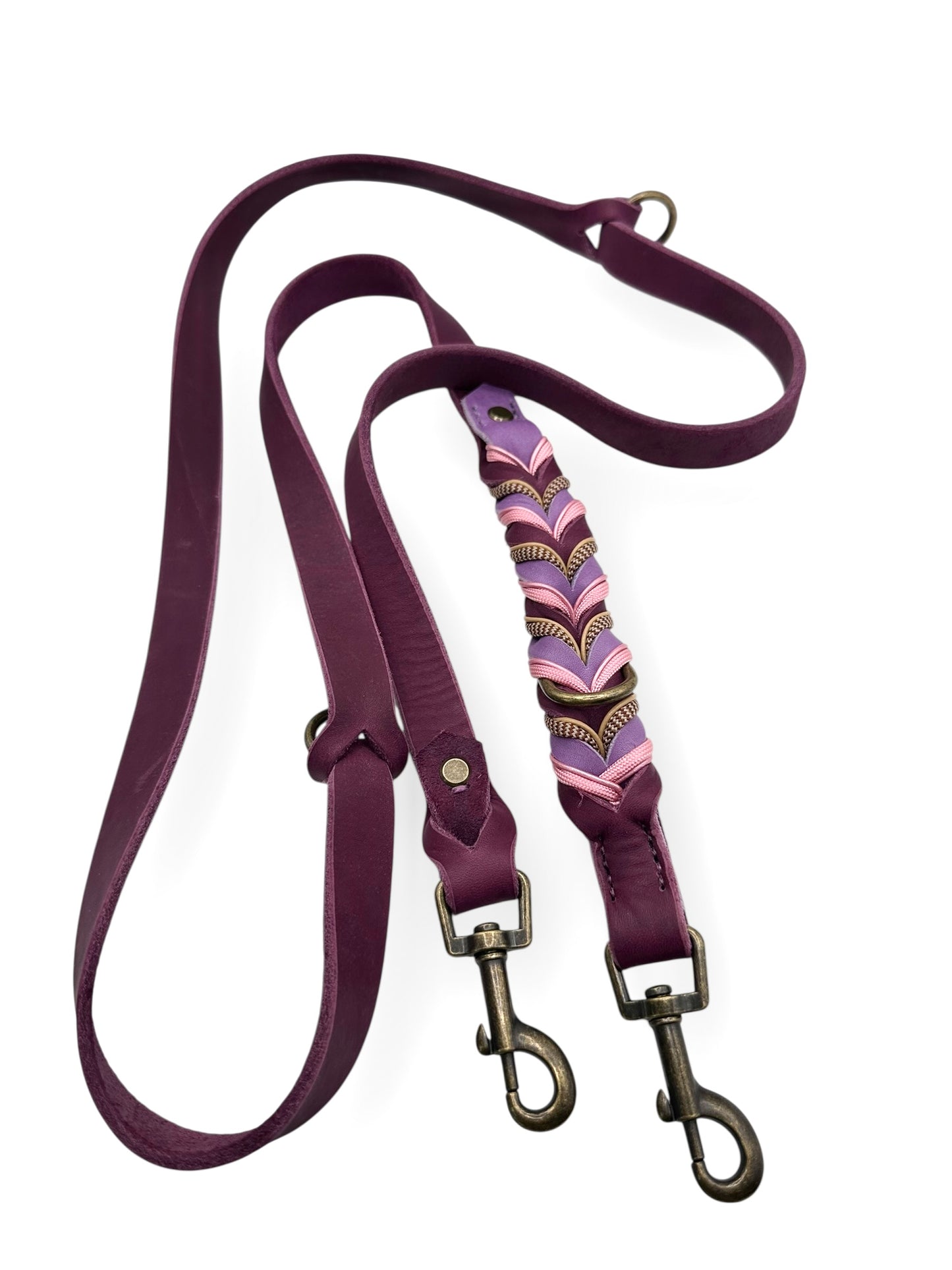 Geflochtene Lederleine in Traube und Orchidee mit lila und braunen Details - gesamtansicht