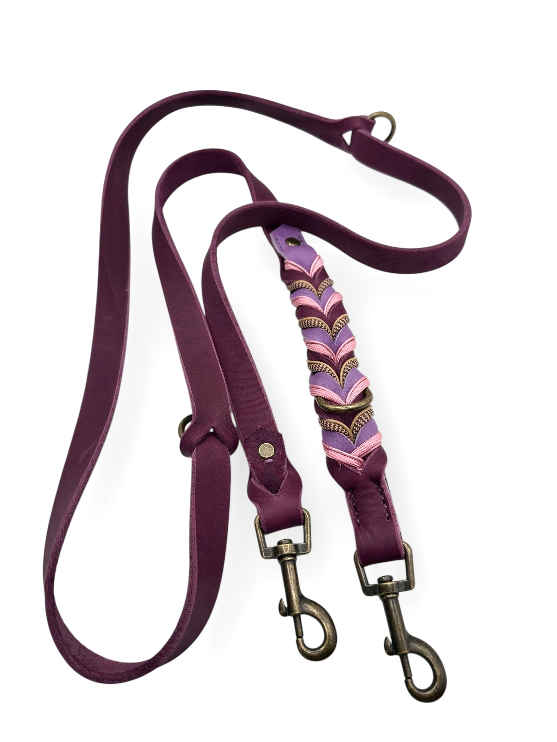 Geflochtene Lederleine in Traube und Orchidee mit lila und braunen Details - gesamtansicht