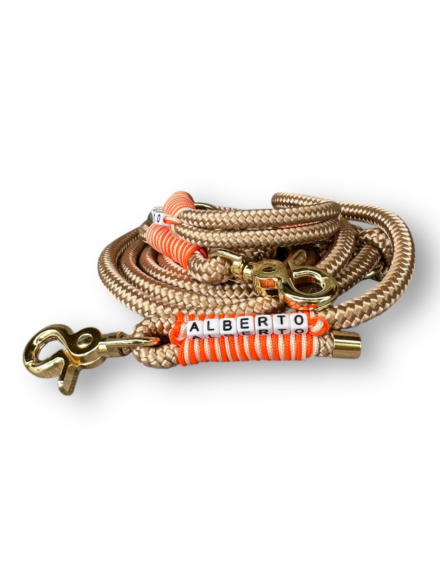 Hundeset bestehend aus Halsband und Leine aus 10mm dickem Tau in der Farbe beige mit orangenen und goldenen Details - Set hinten