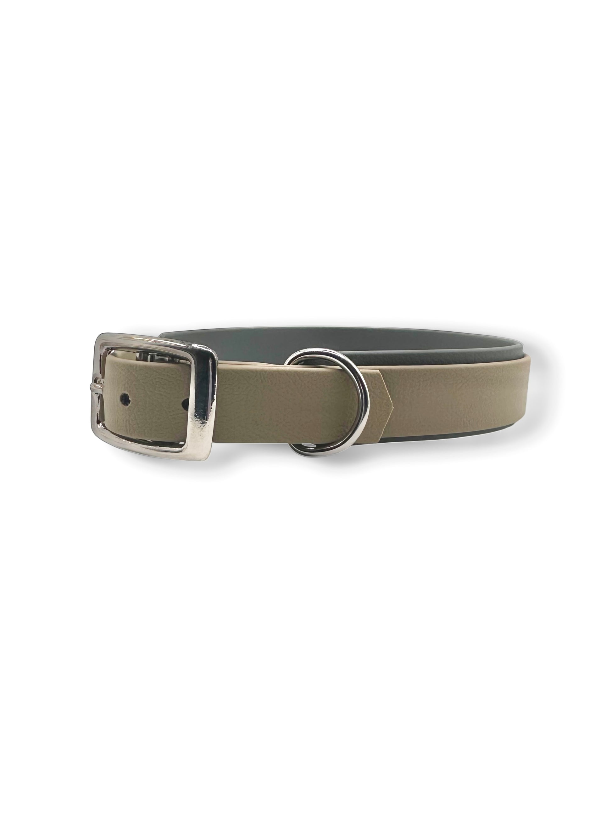 Hundehalsband aus BioThane in zwei Farben: Beige und Grau. LINEA Kollektion. Verschiedene Breiten erhältlich, somit geeigent für kleine, mittlere und große Hunde. Beschläge können Farblich angepasst werden.