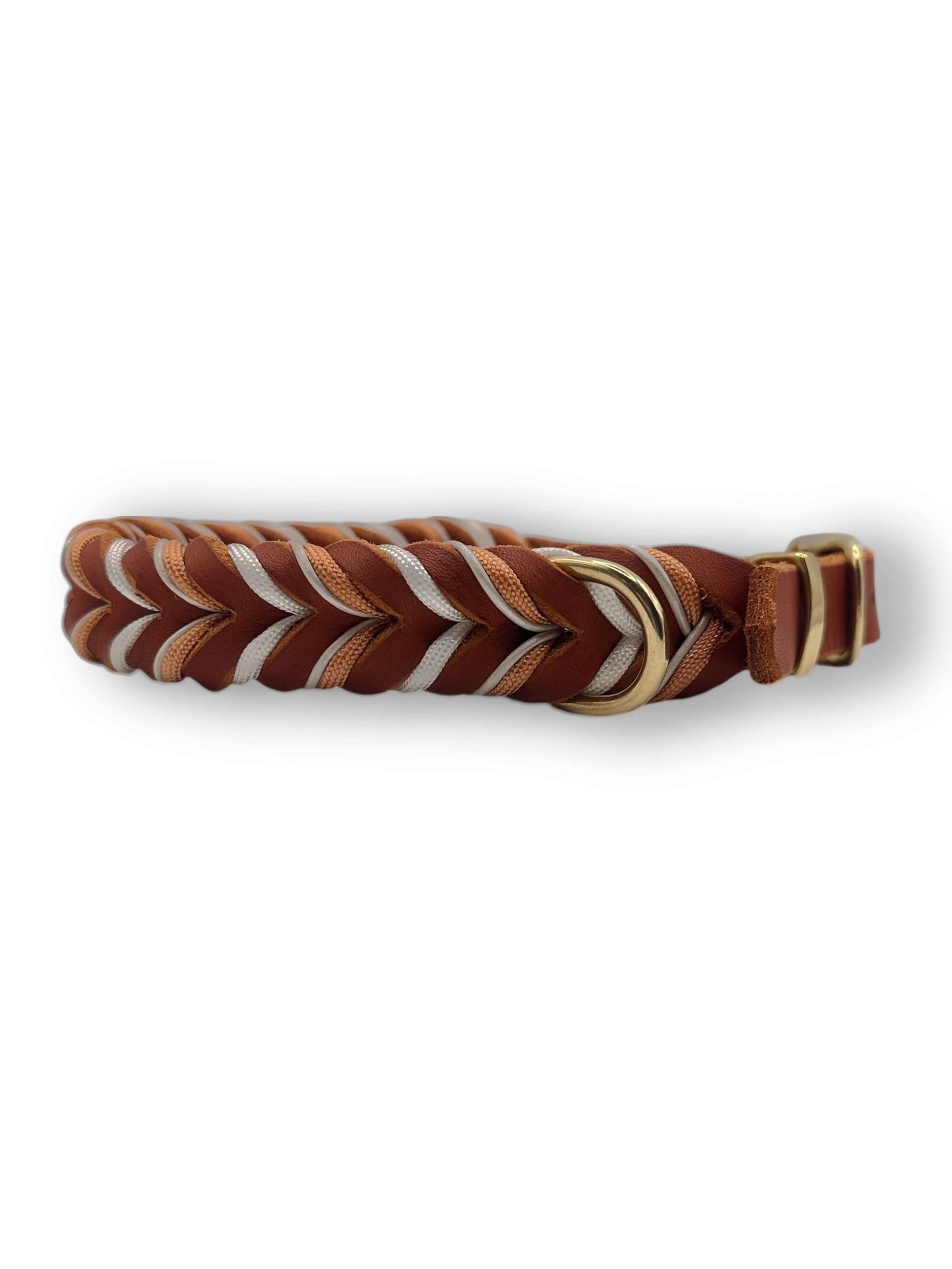 Hundehalsband aus Leder geflochten für kleine, mittlere und große Hunde. Wird a das Gewicht angepasst. In den Farben Braun, Whisky mit orangenen und weißen Details 