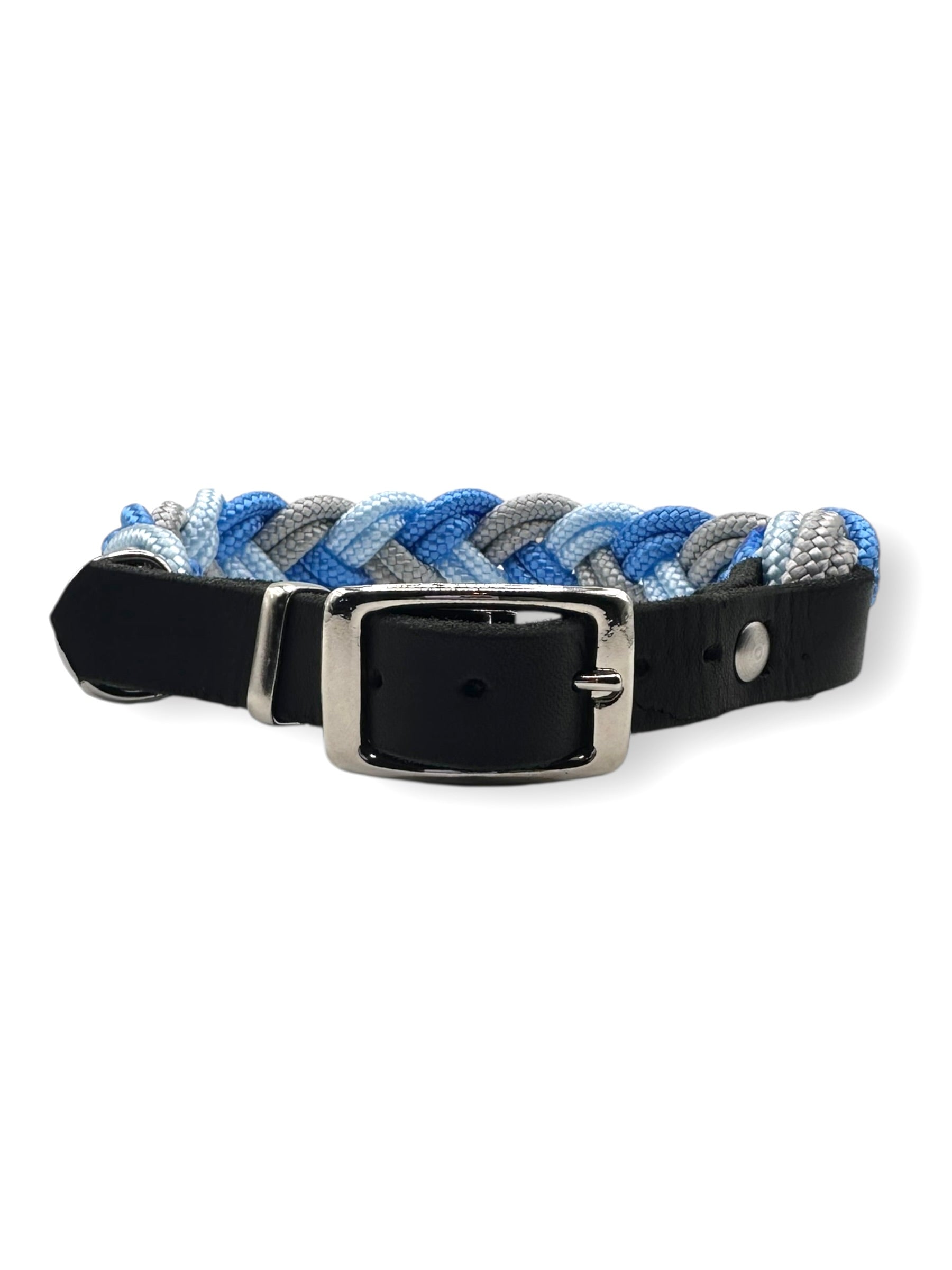 Halsband für Hunde in blau und grau tönen. Mit verstellbaren lederverschluss- geeignet für mittlere und große Hunde. 