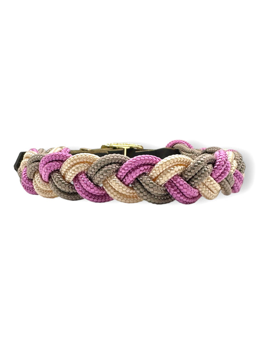Hundehalsband aus Tau geflochten in den Farben rosa, beige, Cream und tan. Mit Leder Verschluss hinten
