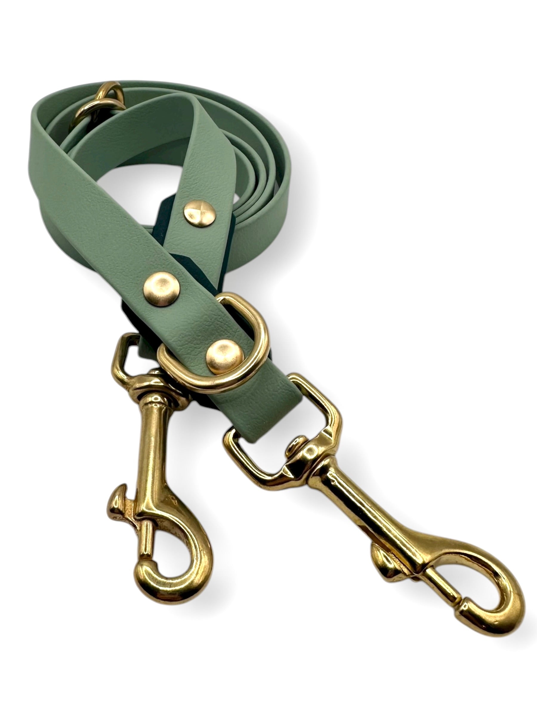 Hundeleine aus BioThane in dunkel und hell grün. Breite, Länge und Verstellmöglichkeiten frei wählbar. 