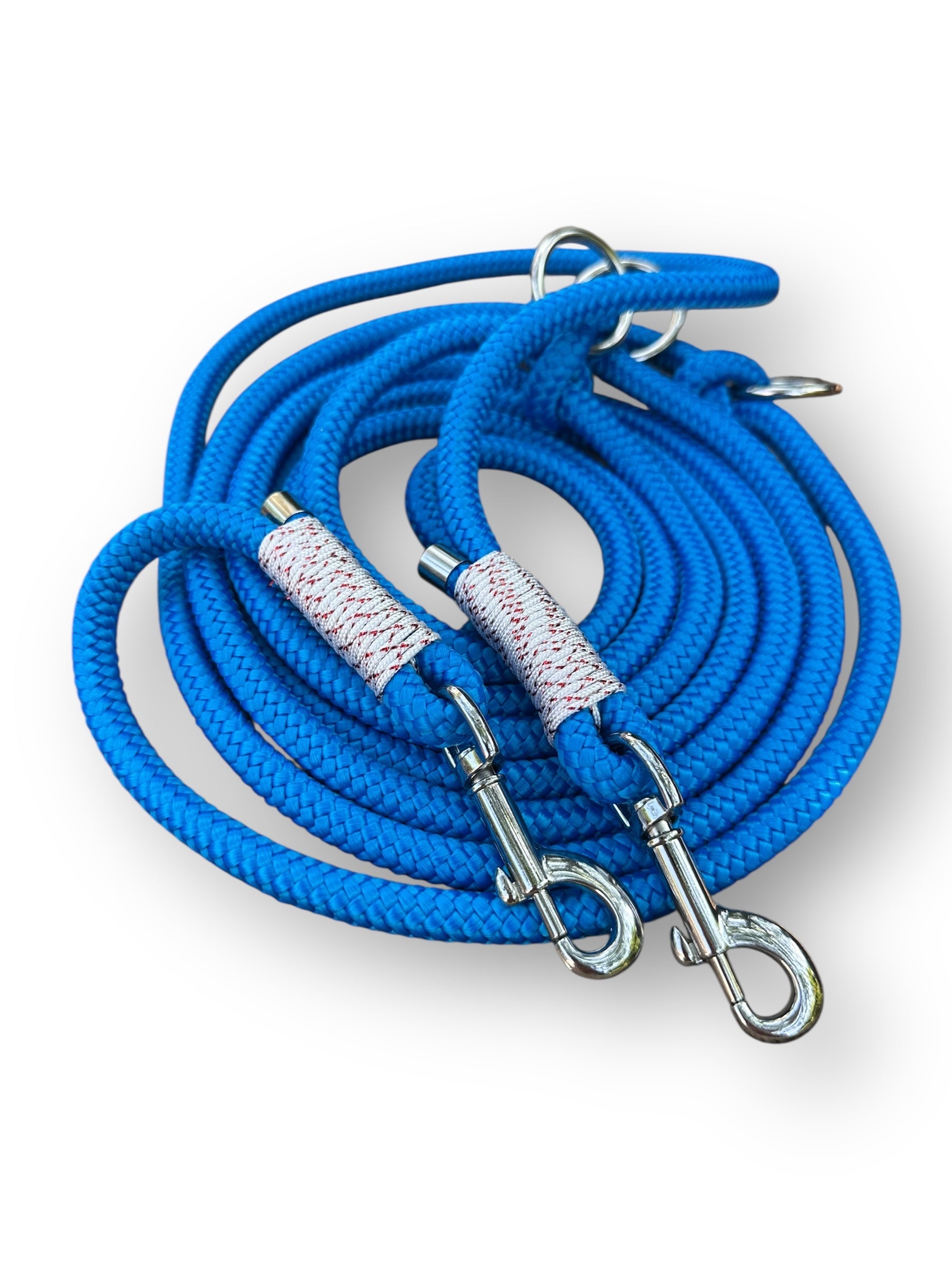 Hundeleine aus 10mm Tau in metallic royal blau unheimlich weiß rot Glitzer Details 