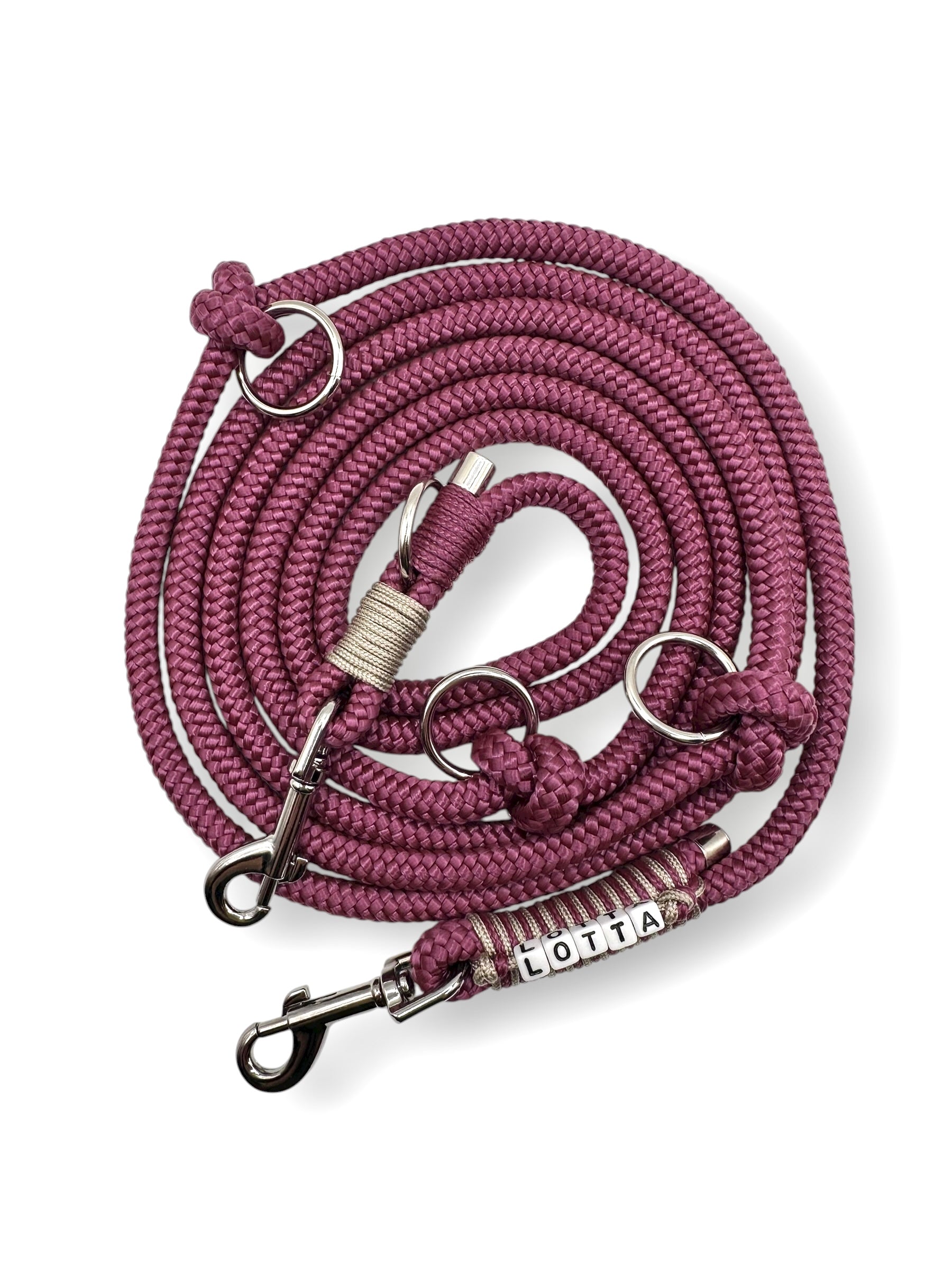 Hundeleine aus 8mm starken Tau in der Farbe Aubergine Rot mit beige farbenen Details und Silber Draufsicht