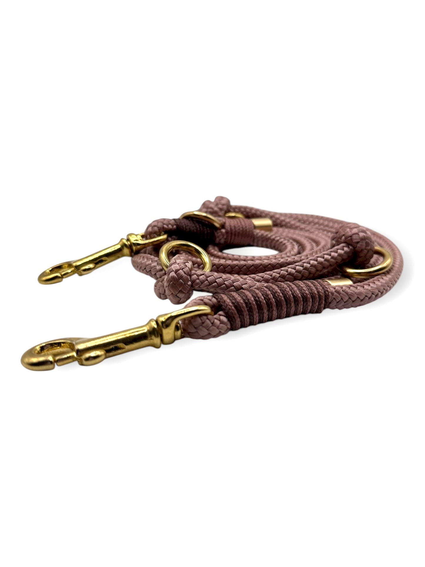 Hundeleine aus 8mm starken Tau in der Farbe Kupferrosa mit braunen Details. Goldene Beschläge. Herbst Leine in herbstlichen Farben.