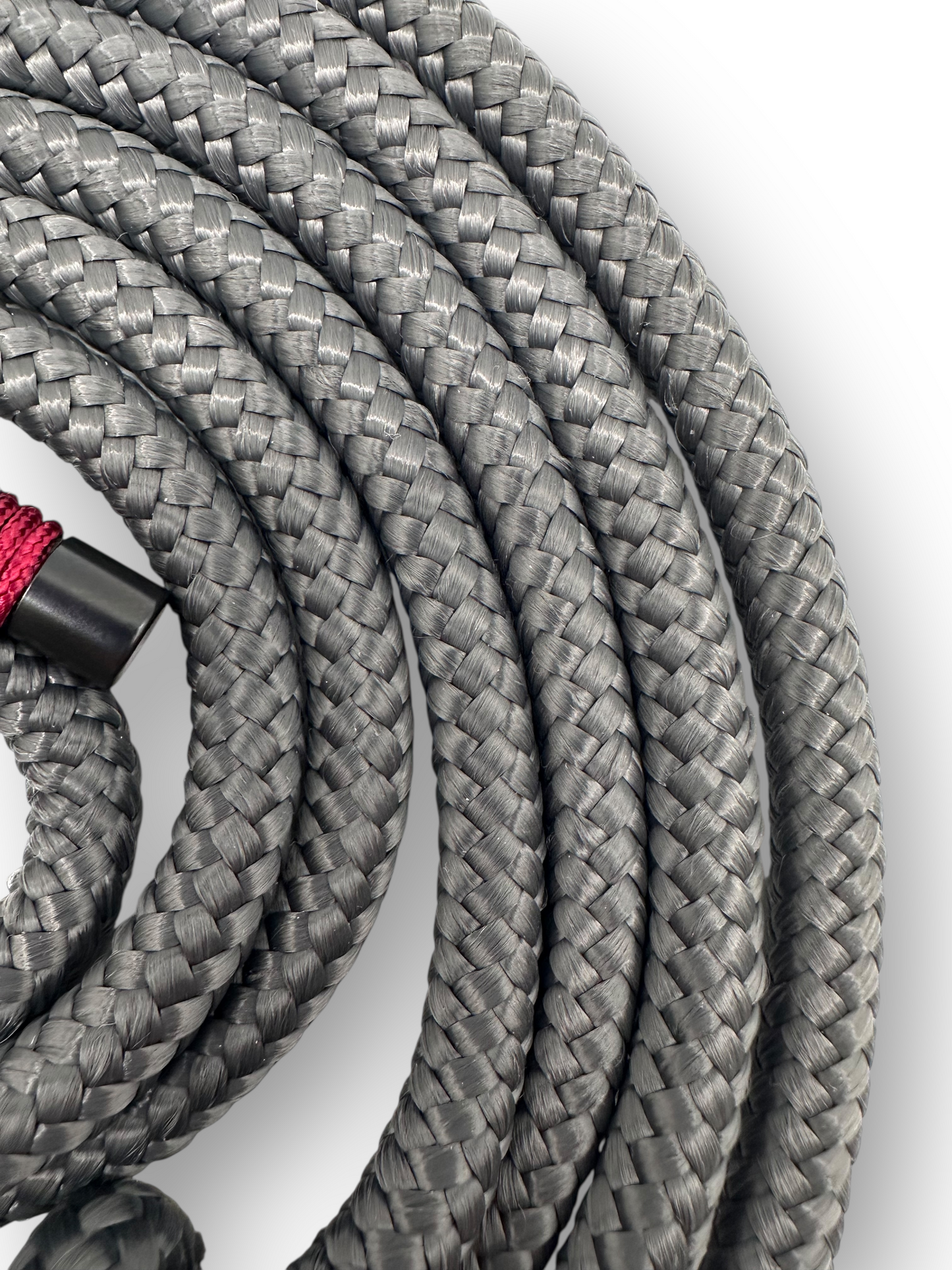 Hundeleine aus 10mm starken Tau in der Farbe charcoal Grau mit Bordeaux Details.