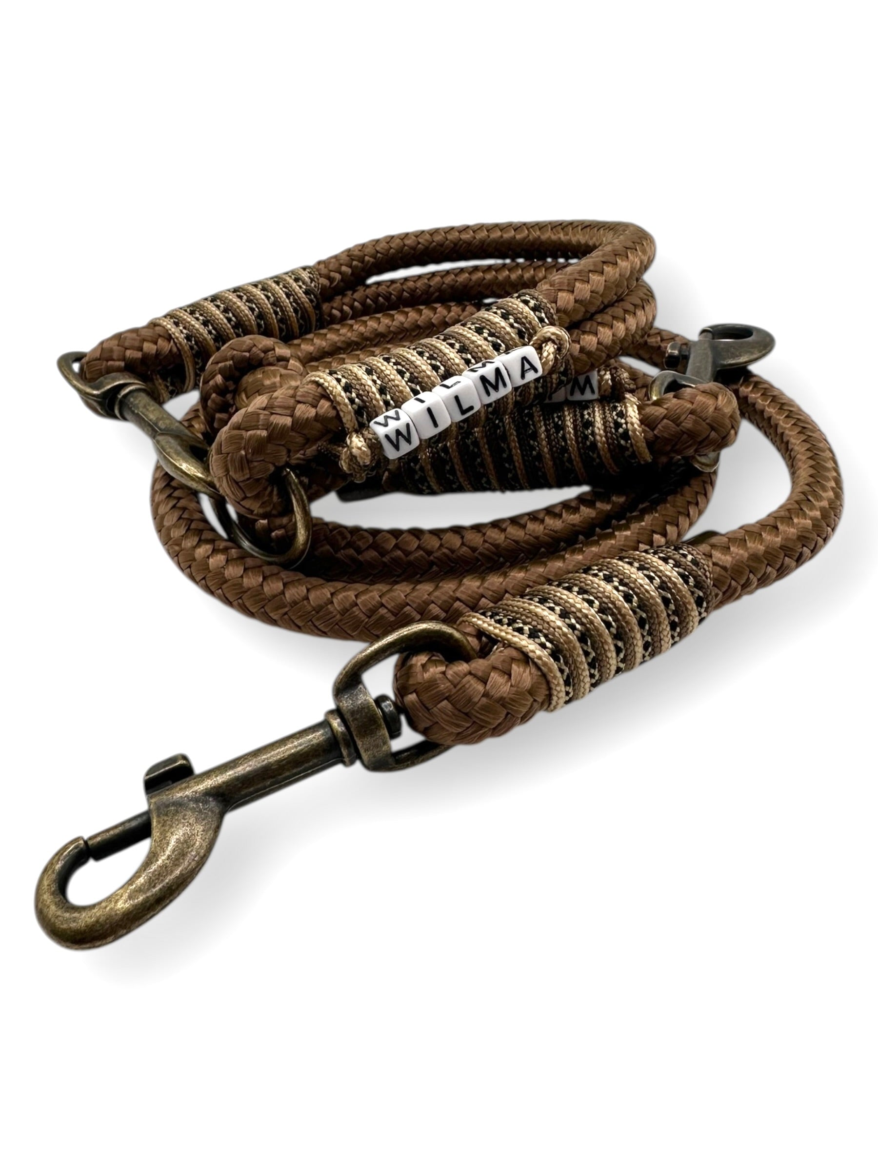 Hundeset in der Farbe Sepia braun bestehend aus tauleine und tauhalsband. Konfigurierbar in Farbe, Länge und Breite. Mit herbstlichen antik goldenen Details. Set