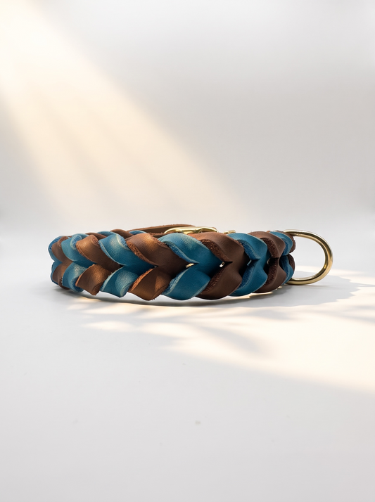 Hundehalsband aus Leder geflochten in den Farben braun und türkis 