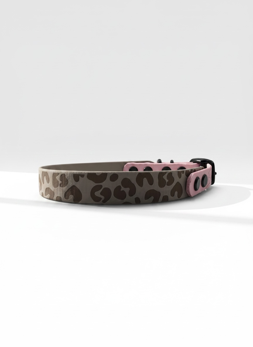 Hundehalsband mit leoprint in taupe und rosa 
