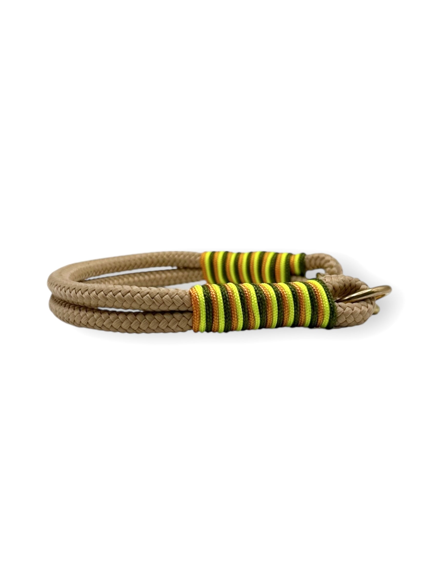 Hundehalsband aus Tau in 8mm Breite in Sand mit Pepper grün, Ultra Neon gelb und Fire orange Details - Seite