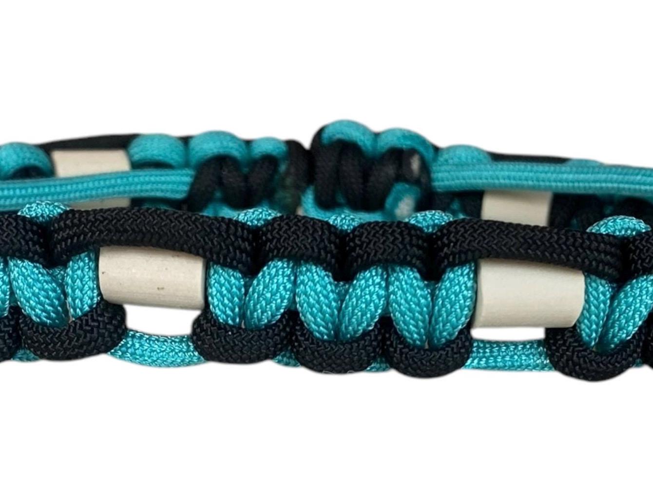 EM-Keramikhalsband “Neon
Turquoise & Schwarz”